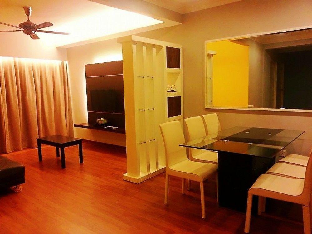 Malacca Hotel Apartment Екстериор снимка