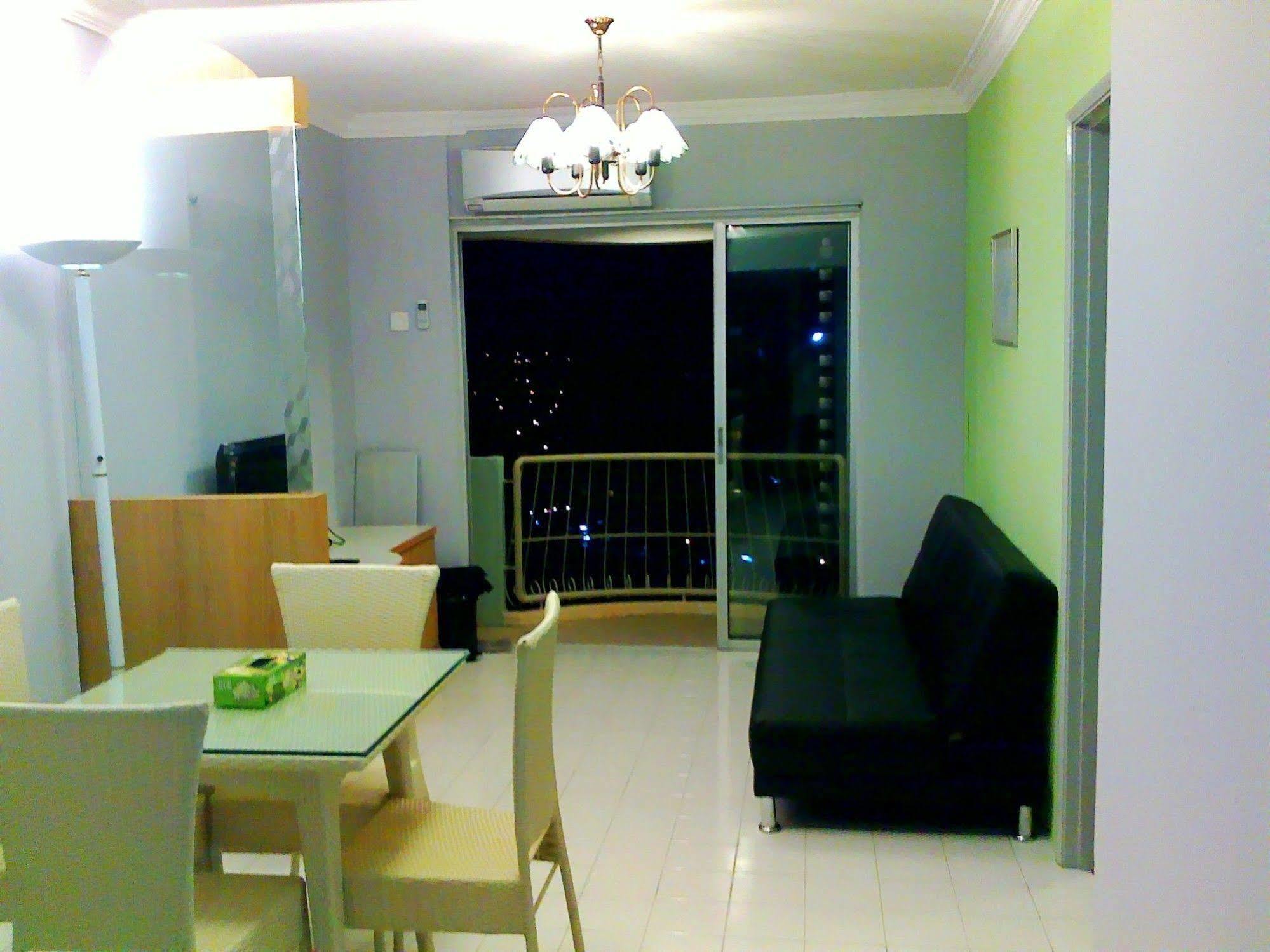 Malacca Hotel Apartment Екстериор снимка