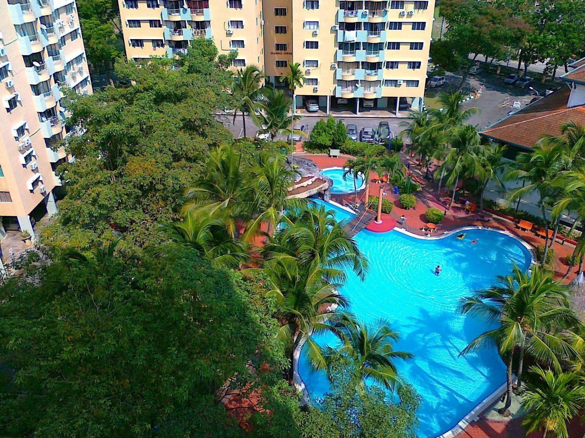 Malacca Hotel Apartment Екстериор снимка